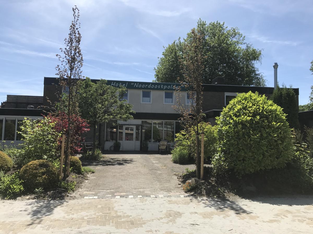 Hotel Noordoostpolder Bant Exterior photo